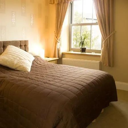 Holiday home Briarcliffe *